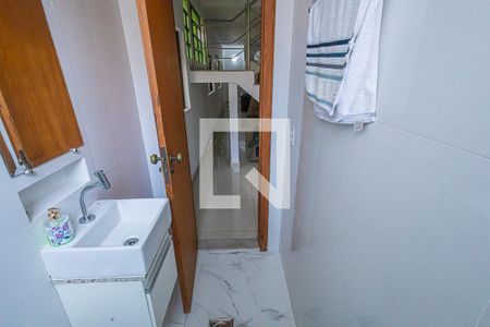 lavabo de casa para alugar com 3 quartos, 280m² em Dona Clara, Belo Horizonte