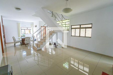 sala / copa de casa para alugar com 3 quartos, 280m² em Dona Clara, Belo Horizonte