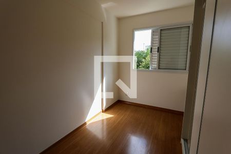 Quarto 1 de apartamento para alugar com 2 quartos, 65m² em Buritis, Belo Horizonte