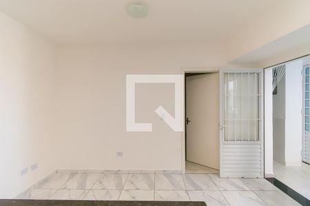 Sala de apartamento para alugar com 2 quartos, 55m² em Jardim Mimar, São Paulo