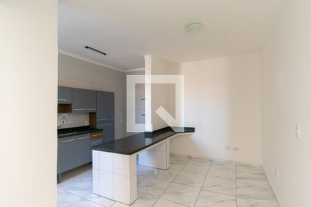 Sala de apartamento para alugar com 2 quartos, 55m² em Jardim Mimar, São Paulo