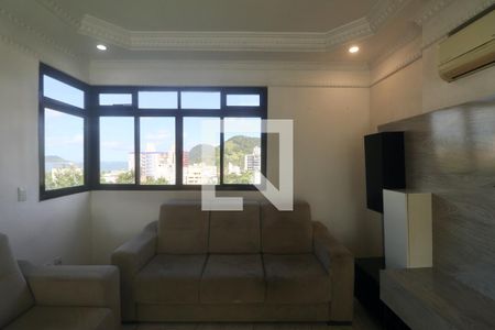 Apartamento para alugar com 2 quartos, 132m² em Jardim Las Palmas, Guarujá