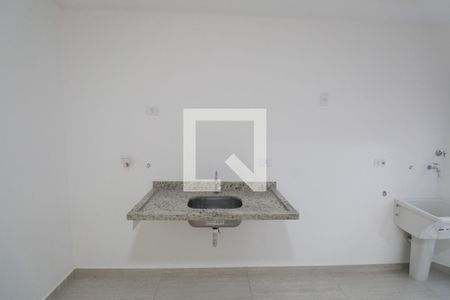 Cozinha e Área de Serviço de apartamento à venda com 2 quartos, 41m² em Vila Gustavo, São Paulo