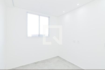 Quarto 2 de apartamento para alugar com 2 quartos, 35m² em Centro, Guarulhos