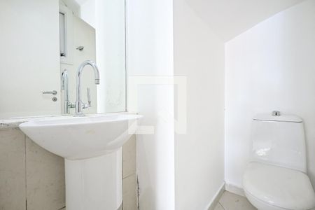 Lavabo de casa de condomínio à venda com 2 quartos, 133m² em Fazenda Morumbi, São Paulo
