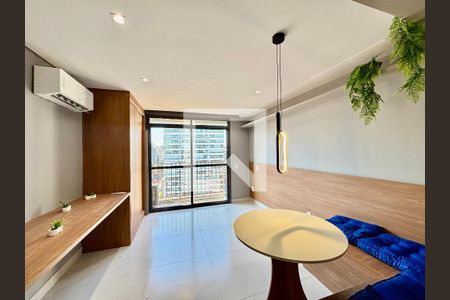 Kitnet/Studio para alugar com 1 quarto, 24m² em Pinheiros, São Paulo