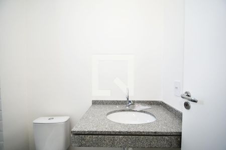 banheiro suite de kitnet/studio à venda com 1 quarto, 24m² em Pinheiros, São Paulo