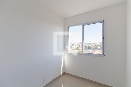 Quarto 2 de apartamento para alugar com 2 quartos, 38m² em Vila Campanela, São Paulo
