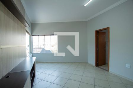 Casa para alugar com 7 quartos, 233m² em Centro, Sorocaba