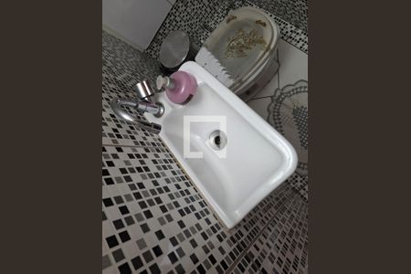Lavabo de casa à venda com 2 quartos, 100m² em Jardim Santa Cruz, São Paulo
