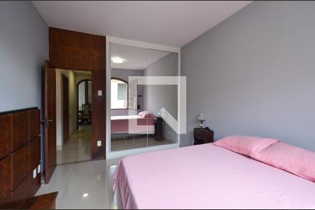 Casa à venda com 5 quartos, 500m² em São Francisco, Belo Horizonte