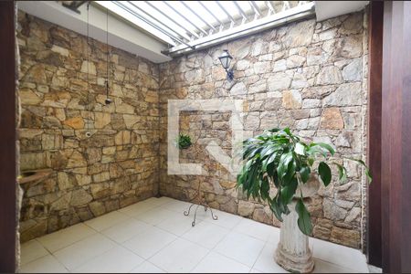 Casa à venda com 5 quartos, 500m² em São Francisco, Belo Horizonte