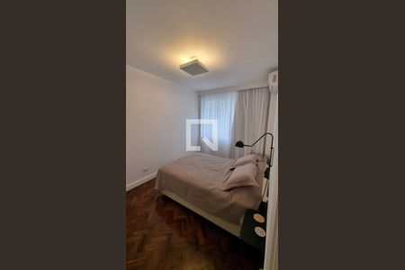 Quarto de apartamento para alugar com 3 quartos, 71m² em Humaitá, Rio de Janeiro