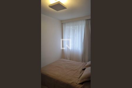Quarto de apartamento para alugar com 3 quartos, 71m² em Humaitá, Rio de Janeiro