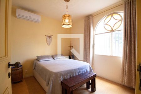 Quarto 01- Suite  de apartamento para alugar com 3 quartos, 100m² em Santa Lúcia, Belo Horizonte