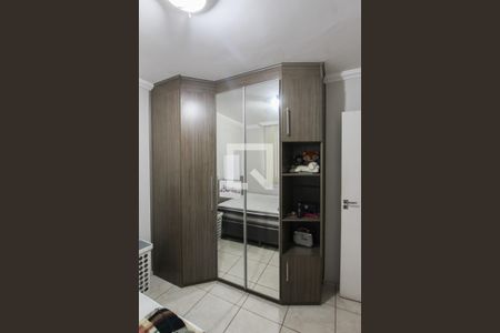Quarto 1 de apartamento para alugar com 2 quartos, 48m² em São Gabriel, Belo Horizonte