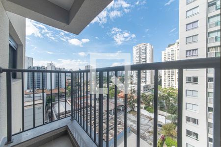 Varanda de kitnet/studio à venda com 1 quarto, 30m² em Vila Cordeiro, São Paulo