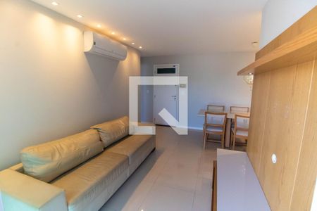 Sala de apartamento para alugar com 2 quartos, 72m² em Santa Rosa, Niterói