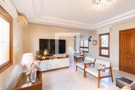 Casa para alugar com 3 quartos, 380m² em Fátima, Canoas