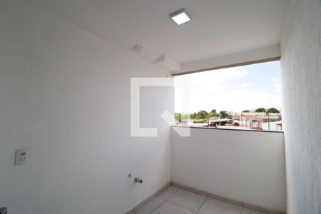Sacada de apartamento para alugar com 2 quartos, 52m² em Chácaras Tubalina E Quartel, Uberlândia