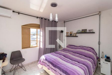 Suíte 2 de casa à venda com 2 quartos, 198m² em Vila Rosa, São Paulo
