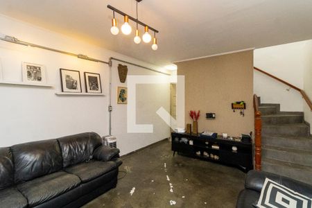 Sala de casa à venda com 2 quartos, 198m² em Vila Rosa, São Paulo
