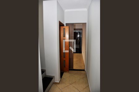 Detalhe - Corredor de casa para alugar com 4 quartos, 163m² em Jardim Regina, São Paulo