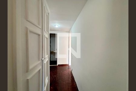 Corredor de apartamento para alugar com 3 quartos, 110m² em Copacabana, Rio de Janeiro