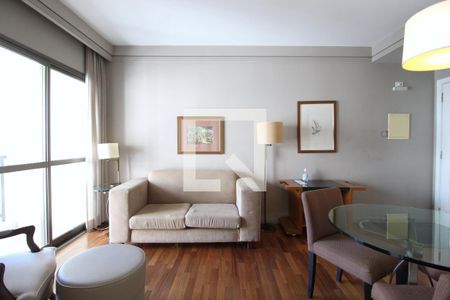 Sala/Cozinha de apartamento para alugar com 1 quarto, 52m² em Vila Nova Conceição, São Paulo