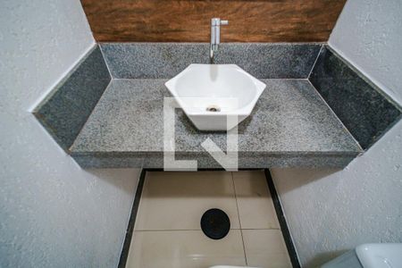 Lavabo de casa à venda com 3 quartos, 180m² em Jardim Bonfiglioli, São Paulo