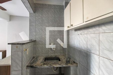 Cozinha  de kitnet/studio para alugar com 0 quarto, 40m² em Aviação, Praia Grande