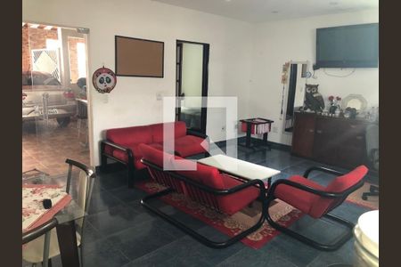 Casa à venda com 5 quartos, 190m² em Vila Madalena, São Paulo