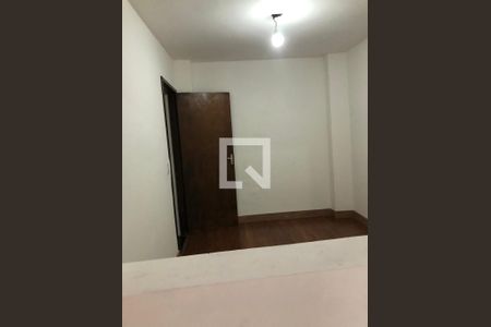 Quarto de casa para alugar com 1 quarto, 90m² em Jardim Sandra, São Paulo