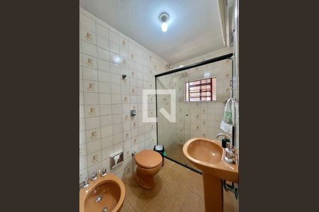 Banheiro de casa à venda com 2 quartos, 200m² em Bonfim, Campinas