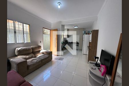Sala de casa à venda com 2 quartos, 61m² em Cidade São Pedro - Gleba B, Santana de Parnaíba
