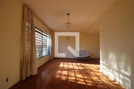 Sala de casa para alugar com 6 quartos, 260m² em Jardim Sumare, Ribeirão Preto