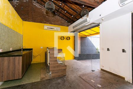 Sala de casa à venda com 2 quartos, 184m² em Vila Gomes Cardim, São Paulo