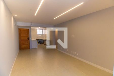 Sala e Cozinha  de apartamento à venda com 3 quartos, 80m² em São Domingos, Niterói