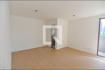 Sala/Quarto de kitnet/studio para alugar com 1 quarto, 32m² em Santo Cristo, Rio de Janeiro