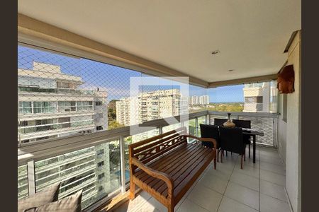 Varanda de apartamento à venda com 3 quartos, 237m² em Barra da Tijuca, Rio de Janeiro