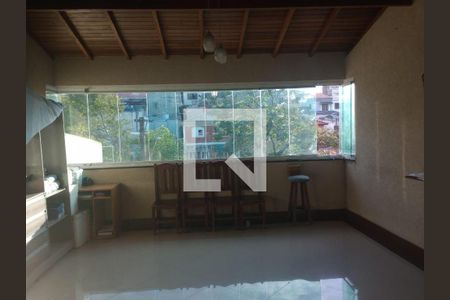 SALÃO DE FESTA de casa à venda com 3 quartos, 231m² em Jardim D’abril, Osasco