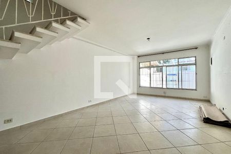 Sala de casa para alugar com 3 quartos, 240m² em Vila Alexandria, São Paulo