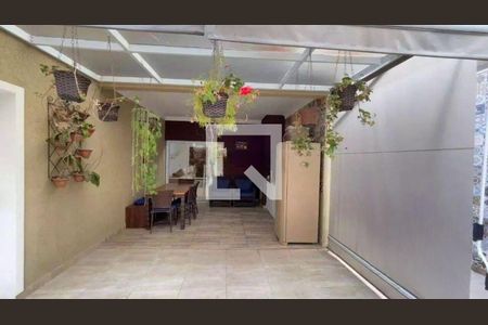 Casa à venda com 3 quartos, 224m² em Parque Sinai, Santana de Parnaíba