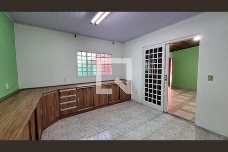 Sala Jantar de casa para alugar com 3 quartos, 150m² em Morro Branco, Itaquaquecetuba