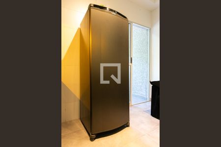 Cozinha - Geladeira de apartamento para alugar com 1 quarto, 37m² em Vila Carrão, São Paulo