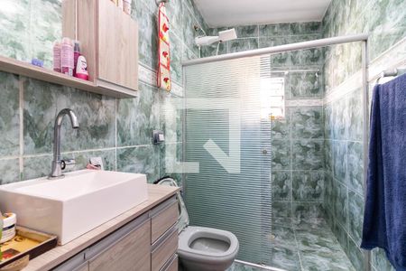 Banheiro da Suíte de casa à venda com 3 quartos, 200m² em Jardim Vista Alegre, São Paulo