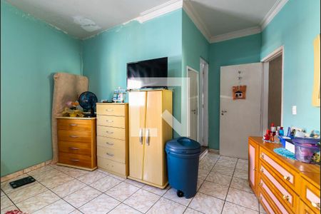 Suíte de casa à venda com 3 quartos, 200m² em Jardim Vista Alegre, São Paulo