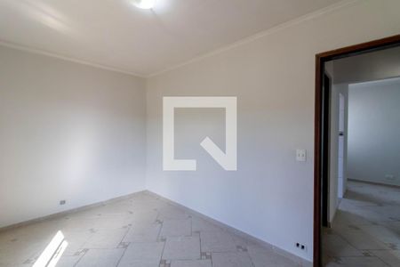 Quarto 2 de apartamento para alugar com 2 quartos, 50m² em Jardim Cocaia, Guarulhos