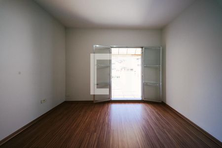 Quarto 1 de casa para alugar com 2 quartos, 120m² em Parque Cisper, São Paulo