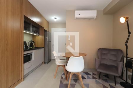 Studio de kitnet/studio para alugar com 1 quarto, 29m² em Pinheiros, São Paulo